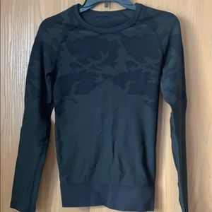 Reebok long sleeve